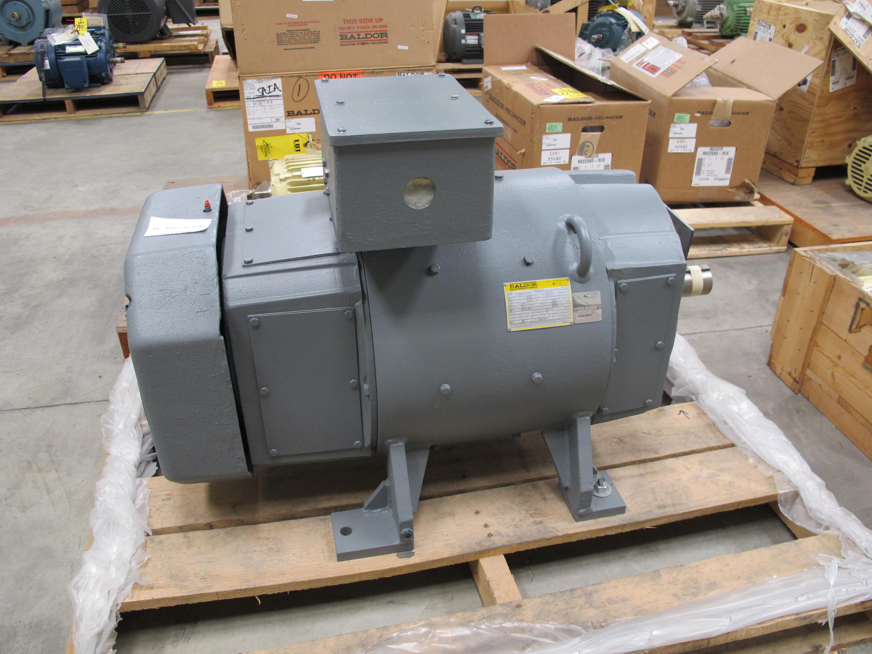 MOTOR, ELECTRIC TYPE, 30 HORSEPOWER, 250 VDC ELEC RATING, 1750 RPM, 407ATYZ FRAME, 103 AMPS, TEFC ENCLOSURE, CONT. DUTY, 1.1 SERVICE FACTOR, 2.375" SHAFT. CLASS H INSULATION 54W, 120V SPACE HEATER TOP MOUNTED TERMINAL BOX DWG SO23-401-F-D98 & D99. 22KW EQUIVALENT TO 30HP. 90 C HEAT-ROSE OVER 40 C AMBIENT (W-44) LOADING & HANDLING FEE $15-